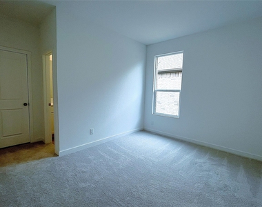3020 Dutch Road - Photo Thumbnail 11