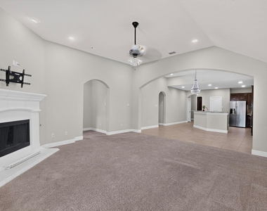 10529 N Jackson Hole Lane - Photo Thumbnail 8