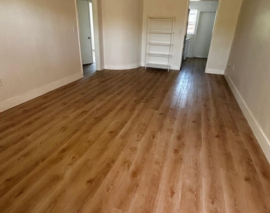 3591 Sw 10th Street - Photo Thumbnail 1
