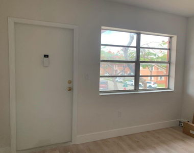 3591 Sw 10th Street - Photo Thumbnail 1