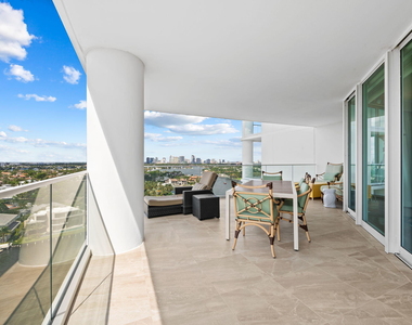 3055 Harbor Drive - Photo Thumbnail 23