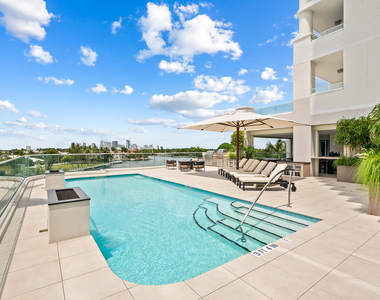 3055 Harbor Drive - Photo Thumbnail 41