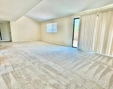 801 Kingswood Avenue - Photo Thumbnail 5