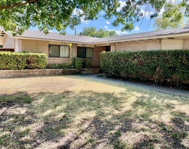 801 Kingswood Avenue - Photo Thumbnail 15