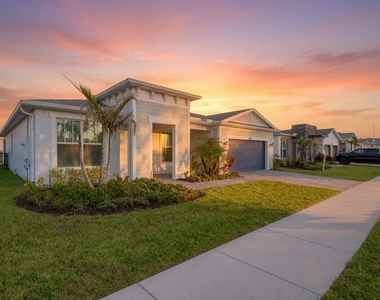 13621 Sw Bally Drive - Photo Thumbnail 1