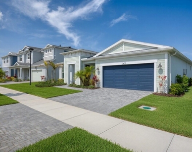 13621 Sw Bally Drive - Photo Thumbnail 3