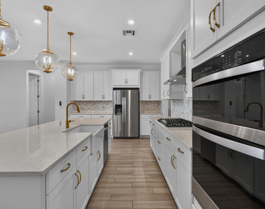 13621 Sw Bally Drive - Photo Thumbnail 21