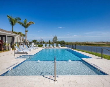 13621 Sw Bally Drive - Photo Thumbnail 12
