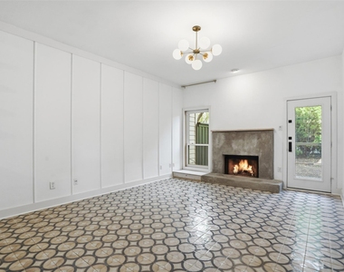 5616 Preston Oaks Road - Photo Thumbnail 8