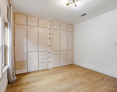 5616 Preston Oaks Road - Photo Thumbnail 13