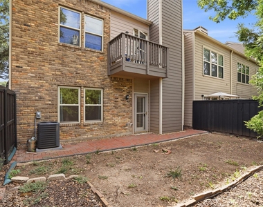 5616 Preston Oaks Road - Photo Thumbnail 17