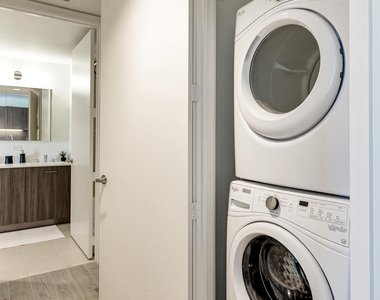 3635 Ne 1st Avenue - Photo Thumbnail 6