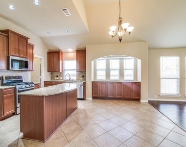 1410 Cedar Ridge Drive - Photo Thumbnail 17