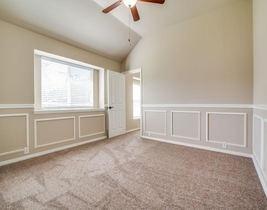 1410 Cedar Ridge Drive - Photo Thumbnail 11