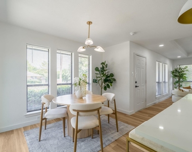 306 Bardfield Avenue - Photo Thumbnail 8