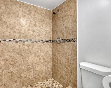 6335 Red Pine Lane - Photo Thumbnail 19
