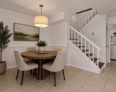 6335 Red Pine Lane - Photo Thumbnail 6