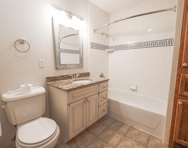 1909 Sutter Street - Photo Thumbnail 10