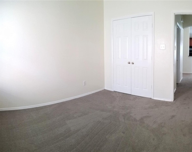 3708 Verde Drive - Photo Thumbnail 11