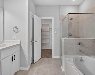 3342 Solana Circle - Photo Thumbnail 8