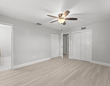 534 E Del Monte Avenue - Photo Thumbnail 31