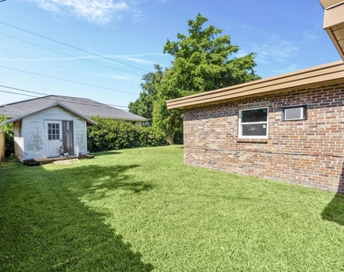 534 E Del Monte Avenue - Photo Thumbnail 38