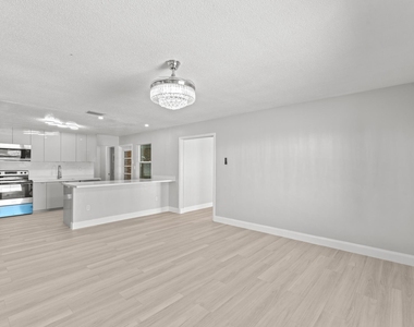 534 E Del Monte Avenue - Photo Thumbnail 22