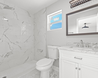 534 E Del Monte Avenue - Photo Thumbnail 41