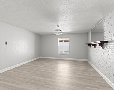 534 E Del Monte Avenue - Photo Thumbnail 24