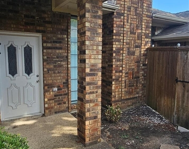 3403 Hilltop Lane - Photo Thumbnail 1