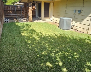 3403 Hilltop Lane - Photo Thumbnail 14