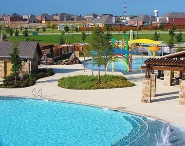 300 Rugby Lane - Photo Thumbnail 24