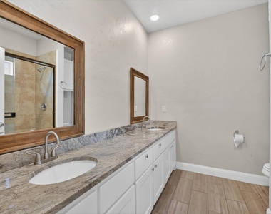 4404 Harris Street - Photo Thumbnail 18