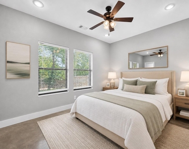 707 E Woodard Street - Photo Thumbnail 14