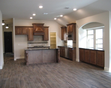 1728 Yellowthroat Drive - Photo Thumbnail 2