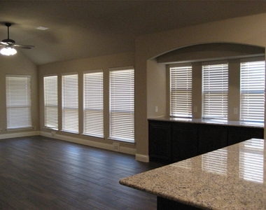 1728 Yellowthroat Drive - Photo Thumbnail 9