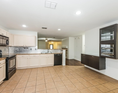 13088 Minnow Way - Photo Thumbnail 5