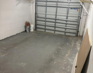 9110 Fairbanks Lane - Photo Thumbnail 20