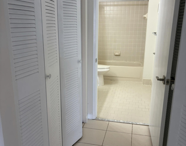 9110 Fairbanks Lane - Photo Thumbnail 15