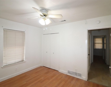 4106 Timberline Drive - Photo Thumbnail 15