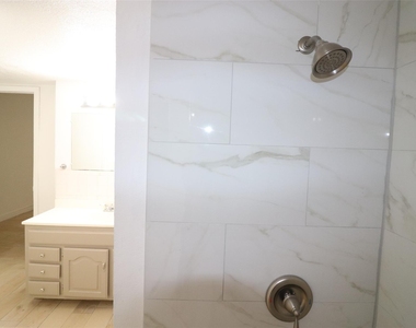 4106 Timberline Drive - Photo Thumbnail 24