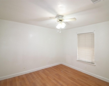 4106 Timberline Drive - Photo Thumbnail 14