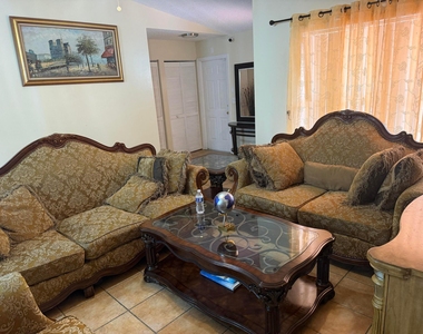 5842 Lake George Place - Photo Thumbnail 9