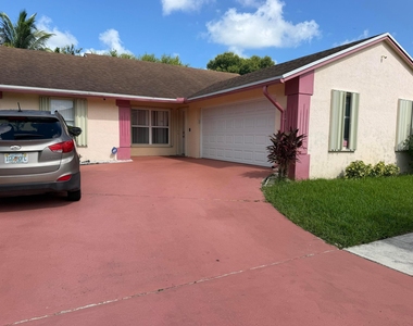 5842 Lake George Place - Photo Thumbnail 1