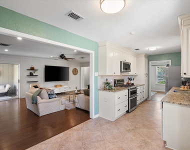 1415 Moss Rose Circle - Photo Thumbnail 8