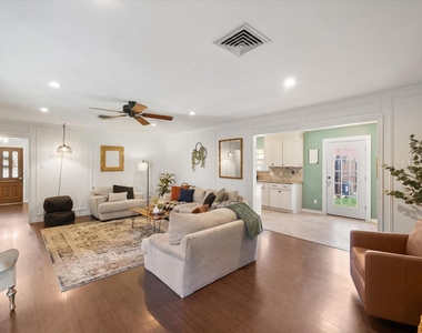 1415 Moss Rose Circle - Photo Thumbnail 12