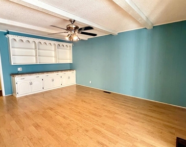 6612 Crow Circle - Photo Thumbnail 6