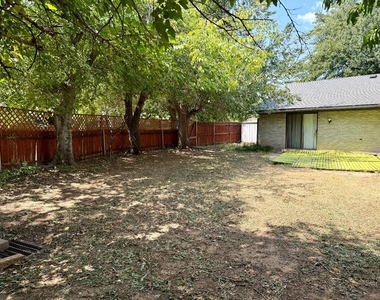 6612 Crow Circle - Photo Thumbnail 25