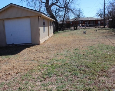 3036 Se 20th Street - Photo Thumbnail 8