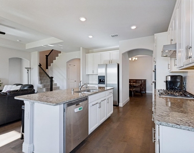 11761 Wulstone Road - Photo Thumbnail 7